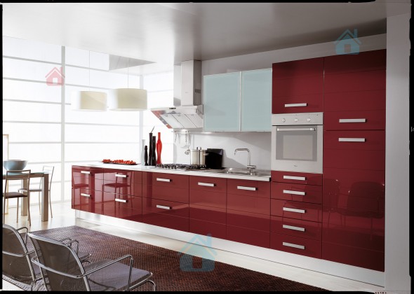 Mobilă pentru bucătărie: Bucatarie în stil modern RED HIGH GLOSS la comanda