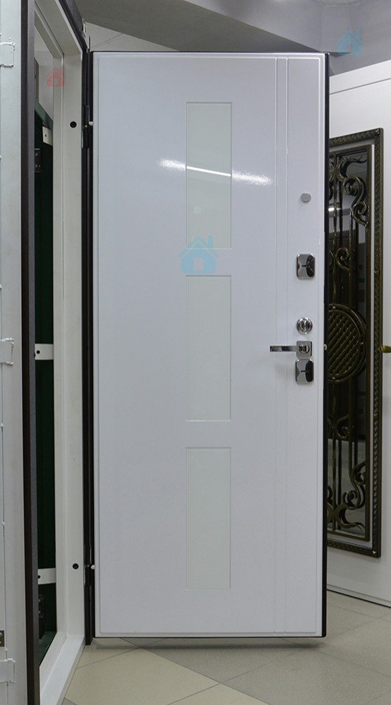 Usa de intrare in apartament, Modelul Tetra 2 de la